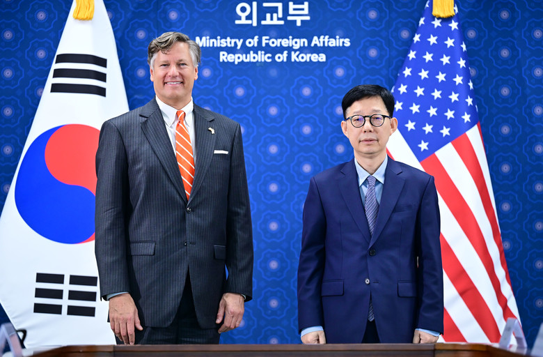 美국무 부장관, 한국인 구금사태에 "...