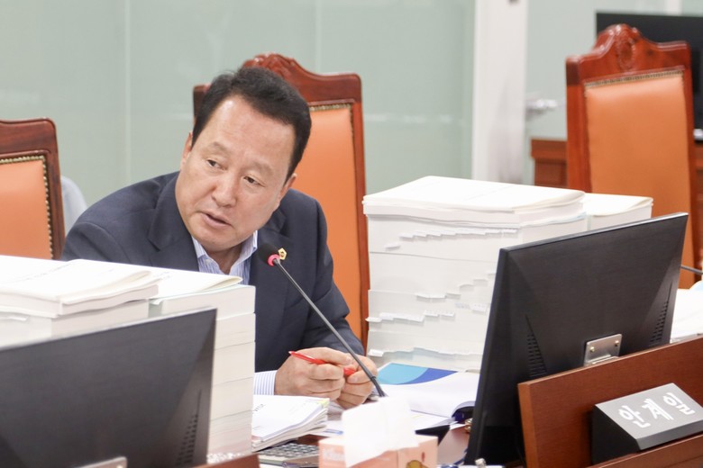 안계일 의원, 경기도의료원 임금체불....