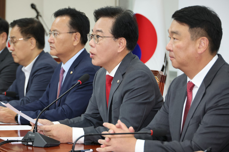 국민의힘, 비쟁점법안 민주당 외 친여...