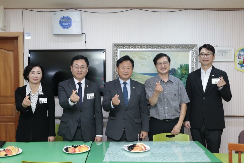 구리시의회, 한가위 맞아 사회복지시설...