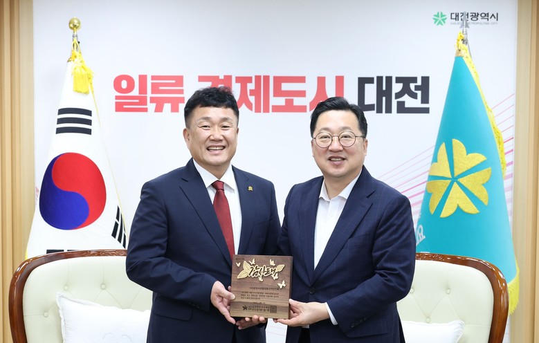 중앙시장활성화구역 상인회 ‘청년 꿈 ...