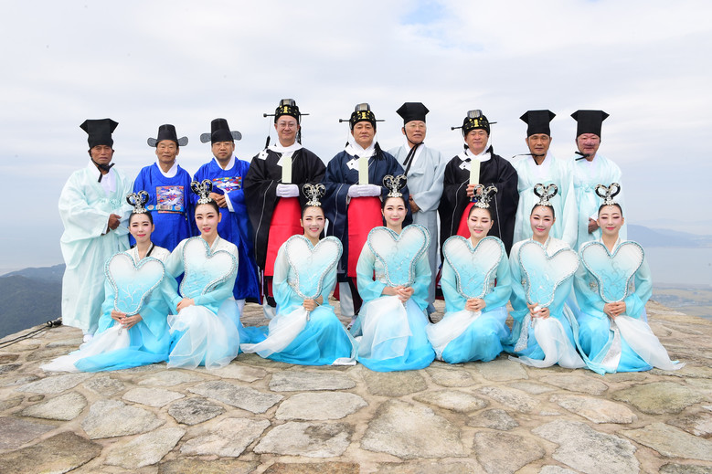 강화군, 제4357주년 개천대제 봉행… 전국체전 성화 채화해 부산으로