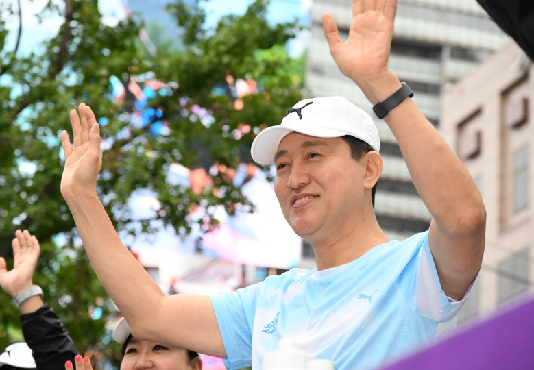 오세훈 시장, 12일(일) 시민들과 2025 서울달리기(SEOUL RACE) 완주
