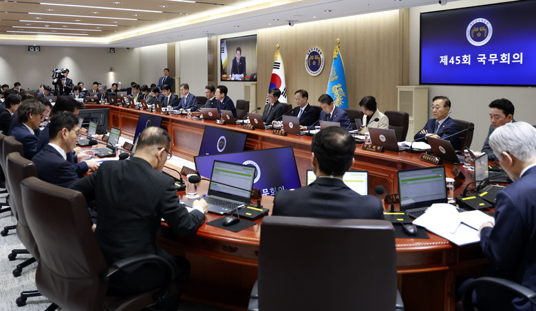 이재명 대통령, 부동산 과대평가"언젠...