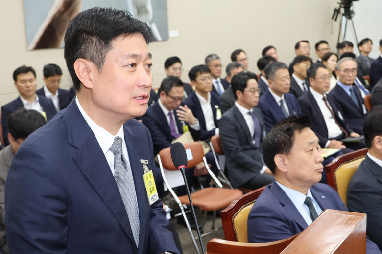 LG유플러스 "관련 부처와 협의해 해...