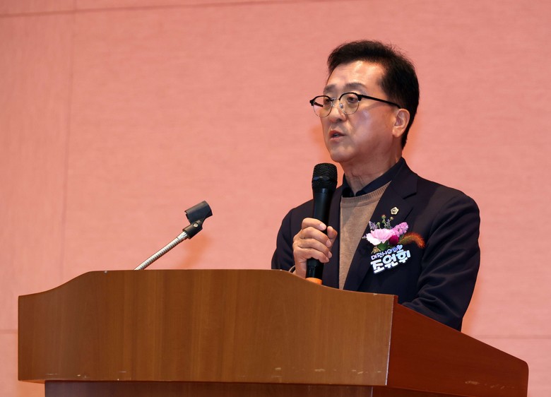 대전시의회 조원휘 의장 “흙에서 답을...