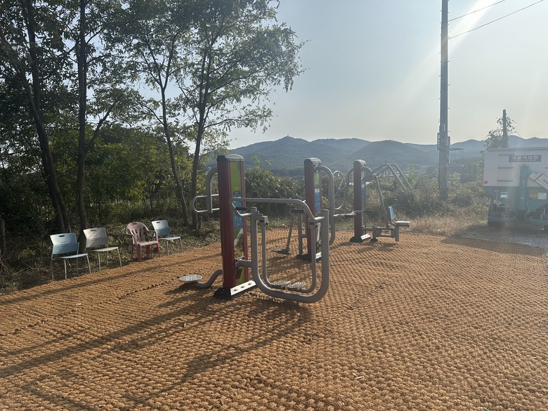 하점면, 야외운동기구 주변에 부상 예...