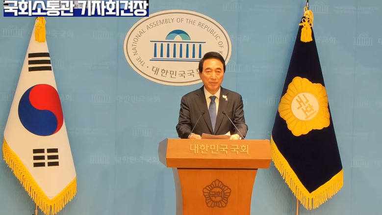 박수현 수석대변인(더불어민주당), 한...