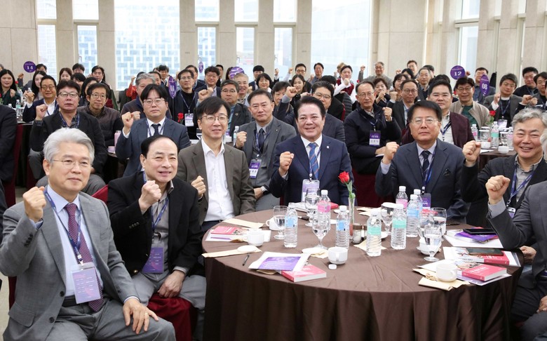 세계 경제의 흐름을 읽다…제8회 안양...