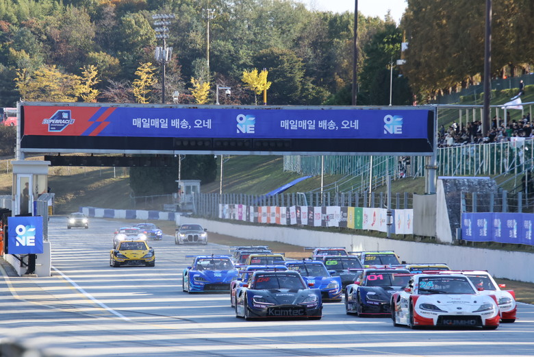 GT4 클래스 7라운드 필킴 우승