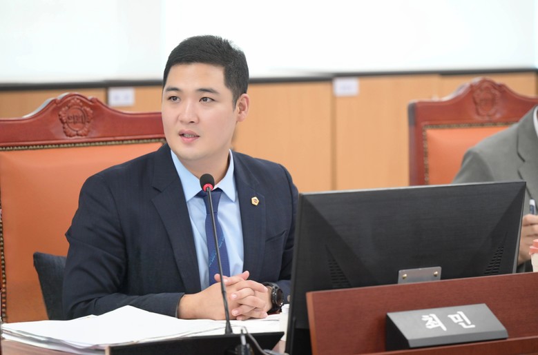 최민 의원, 경제노동위원회 사보임 결...