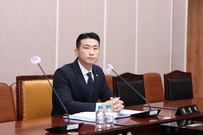 박상현 군포시의원, 道 최초 ‘소아청...