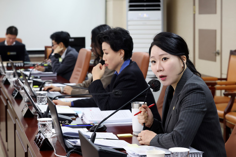 채수지 시의원, 통학로 개선 지연…아...