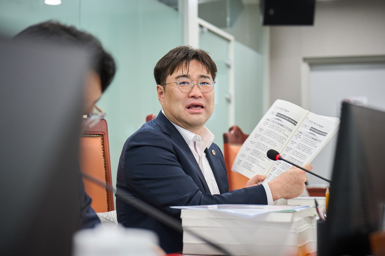 이진형 의원 “콘텐츠산업 부서 감원 ...