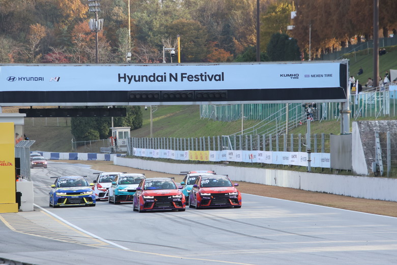 김진수, eN1 클래스 7라운드에서 첫 우승