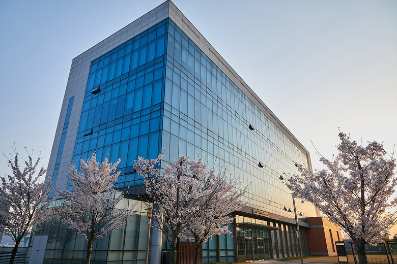 지역 사회복지기관 협력… 스마트 노인...