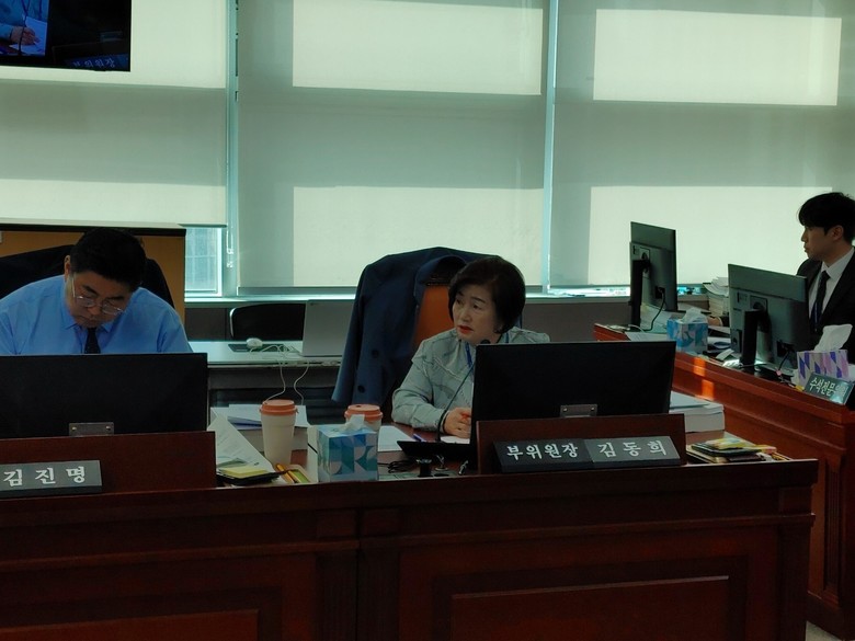 김동희 도의원 “작은도서관 폐관 증가...