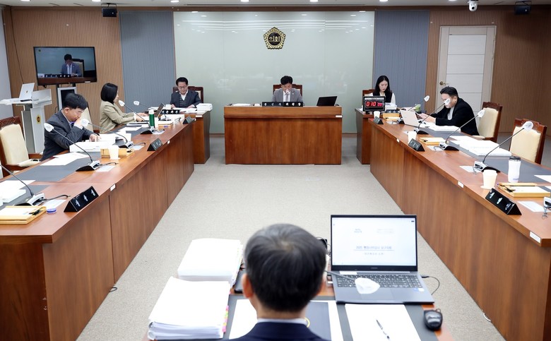 보건복지환경위 “공공돌봄체계 전문성‧...