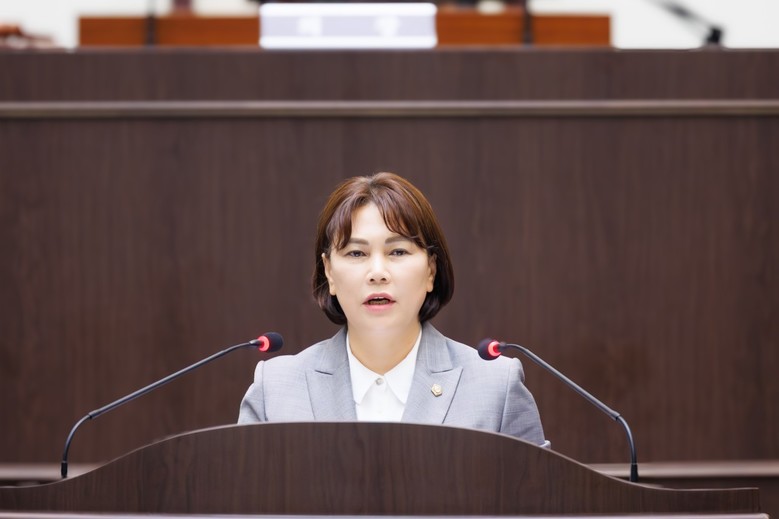 광주시, 생태계교란 식물과 전면전…조...