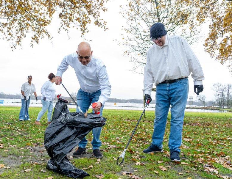 신천지 네덜란드교회, 수료생과 환경정...