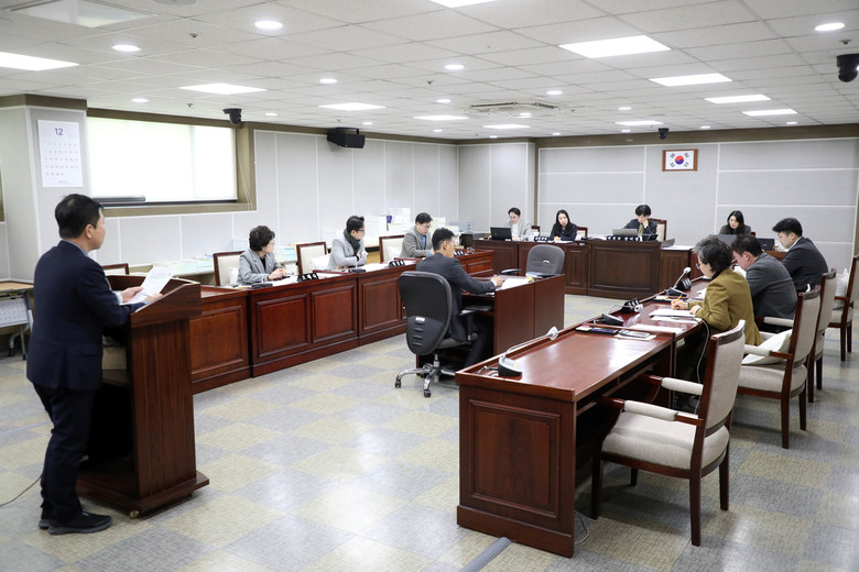 수원특례시의회 문화체육교육위원회, 조...