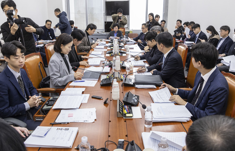 국회 과학기술정보방송통신위원회,허위조...