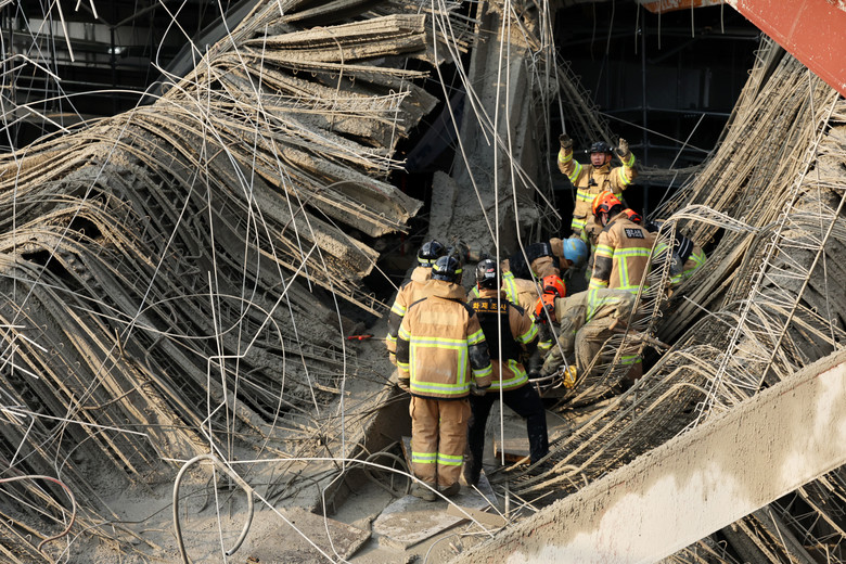 광주대표도서관 공사장 붕괴…1명 사망...