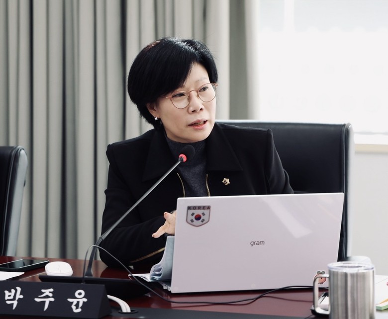 박주윤 성남시의원, 8호선 캐노피 설...