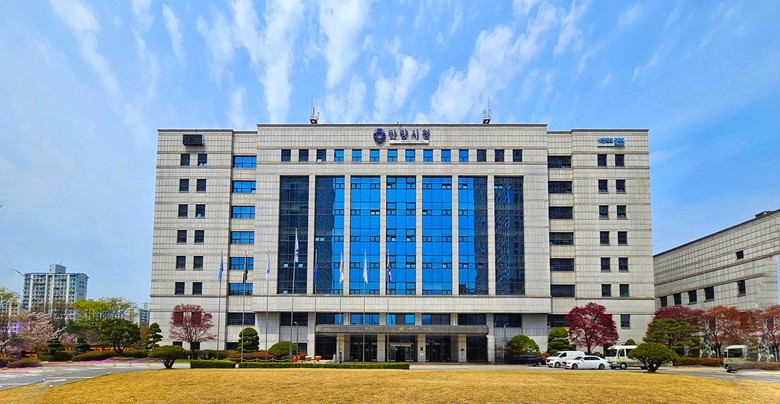 안양시, 3330번 출근 전세버스 5...