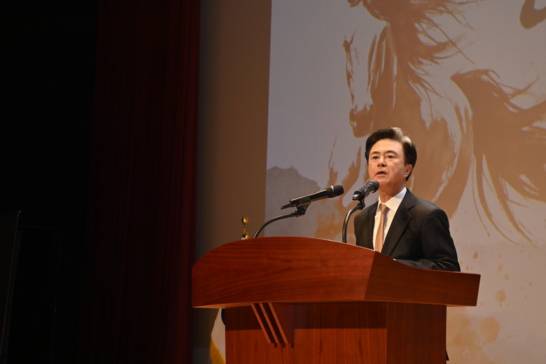 김태흠 지사 “활력 넘치는 한해 만들...