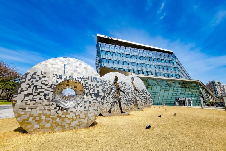 세종시민 삶 만족도 유지…걱정 줄었다...