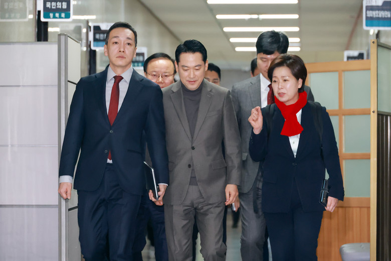 국민의힘 장동혁 대표,명시 안한 윤석...